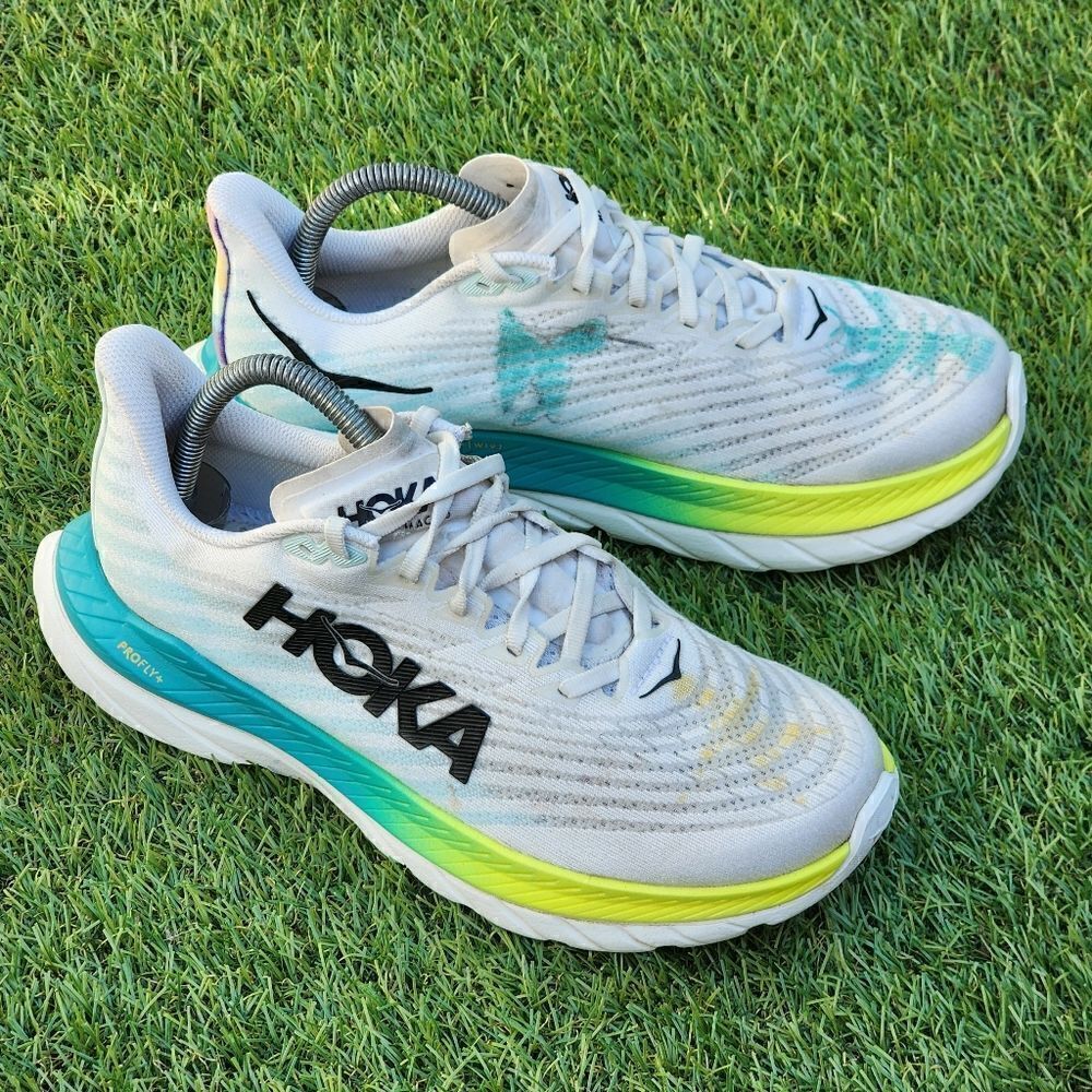 HOKA MACH 5 - Womens Athletic Shoes - SIZE 8.5B ***No Insoles***